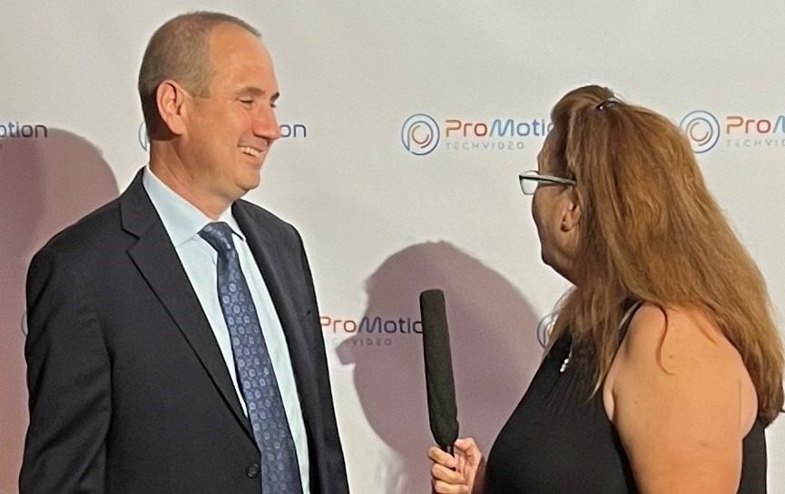 Rene being interviewed at premiere